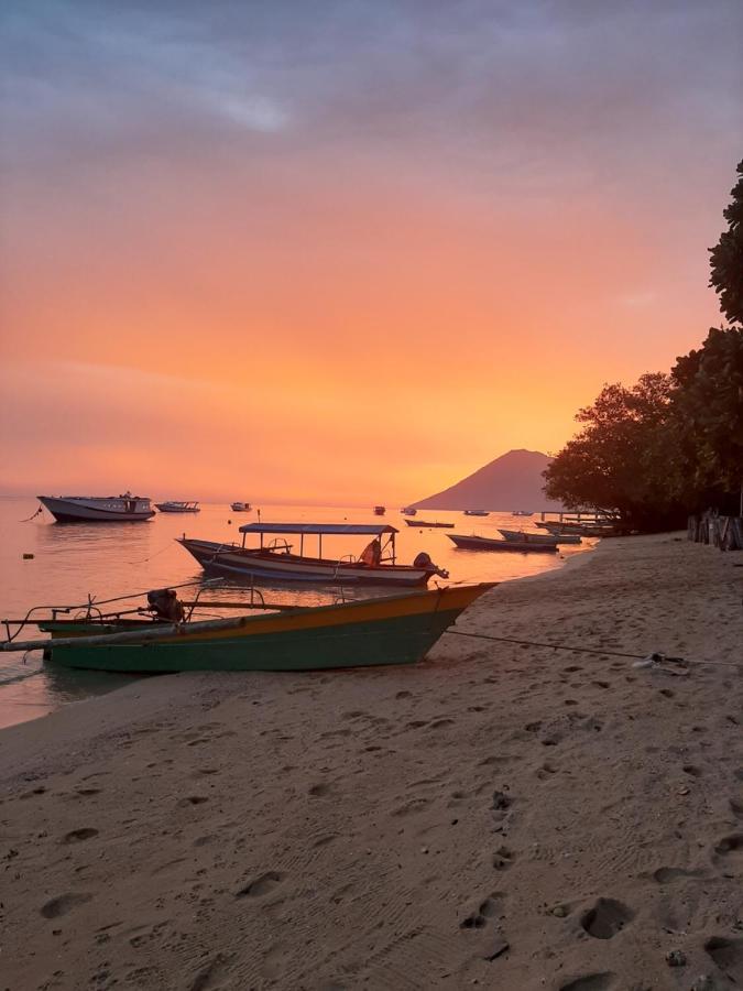 Homestay Blue Shark Divers Bunaken