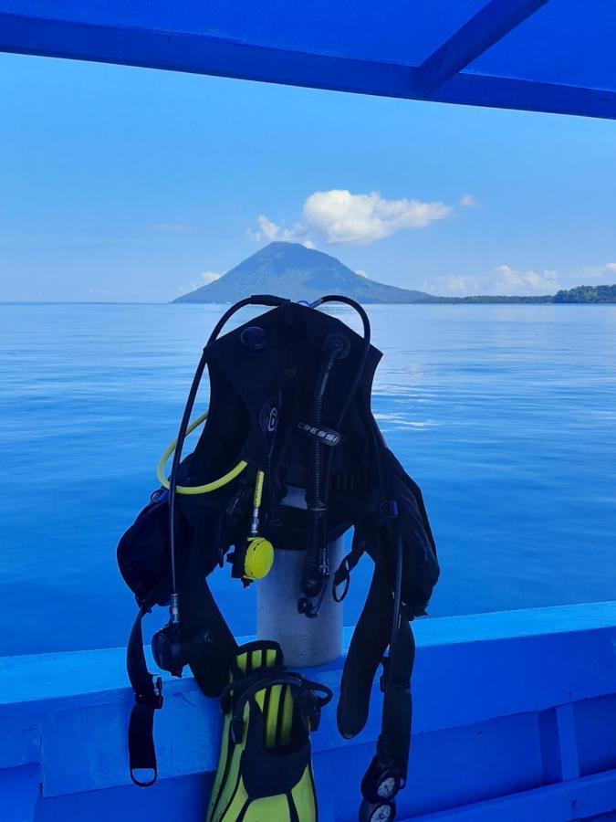 Blue Shark Divers