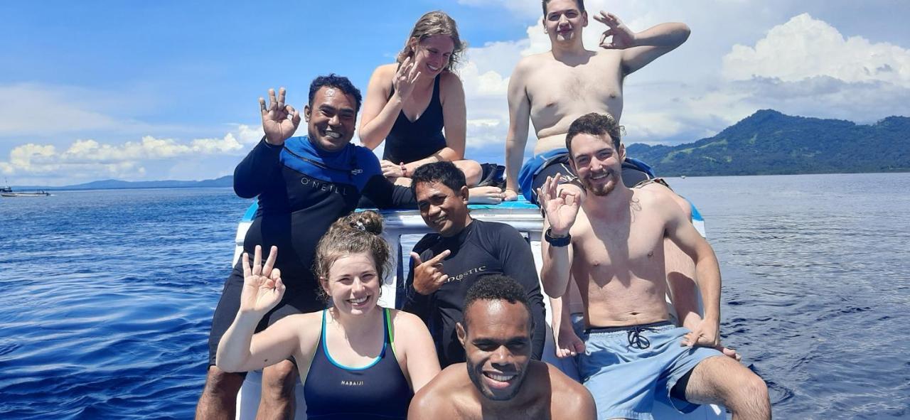 Homestay Blue Shark Divers *